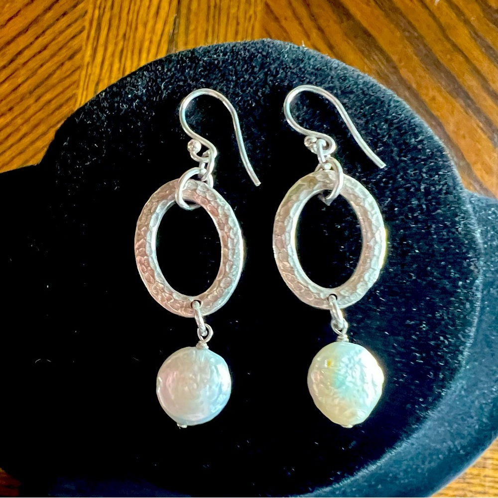 SILPADA RARE RETIRED Sterling Silver 925 Freshwater Coin Pearl Earrings W1253